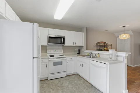 $315,000 | 3215 Harpeth Springs Drive, Nashville, TN 37221