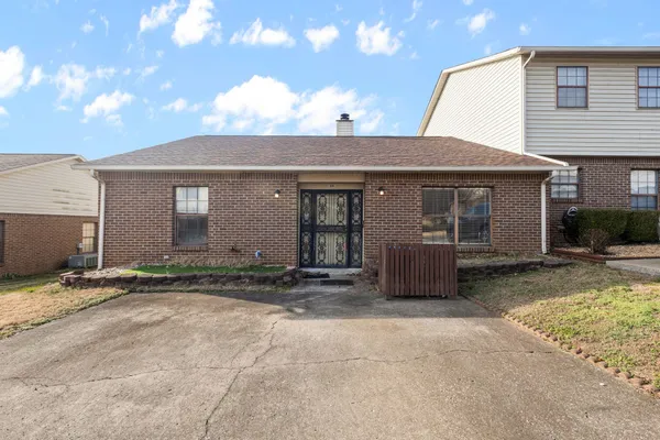 $235,000 | 155 Heritage Trace Drive, Madison, TN 37115