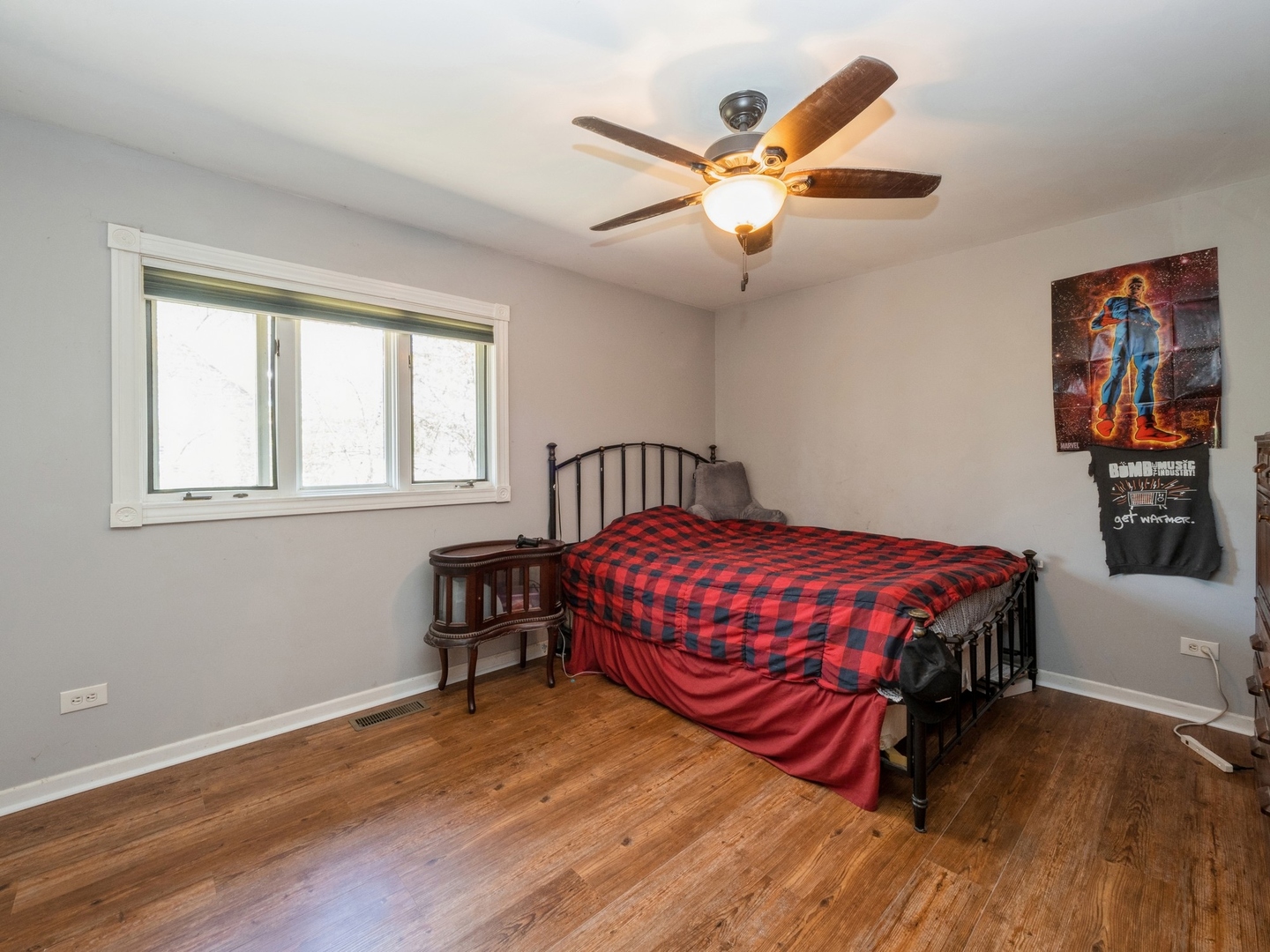 1149 North Doe Road Palatine, IL 60067 - Photo 21 of 46 a bedroom with a bed and window