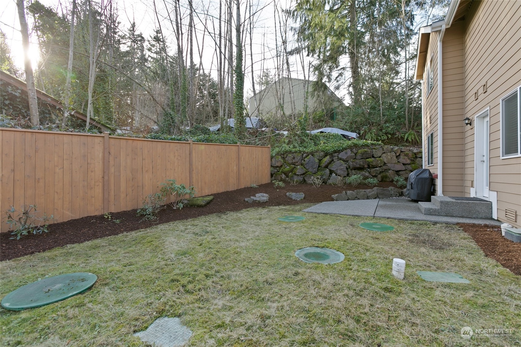 17821 Southeast 134th Street Renton, WA 98059 - Photo 26 of 33 a view of a backyard