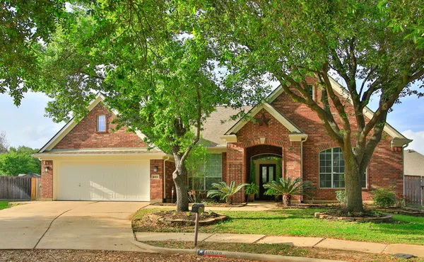 $450,000 | 10606 Steppinstone Court, Spring, TX 77379