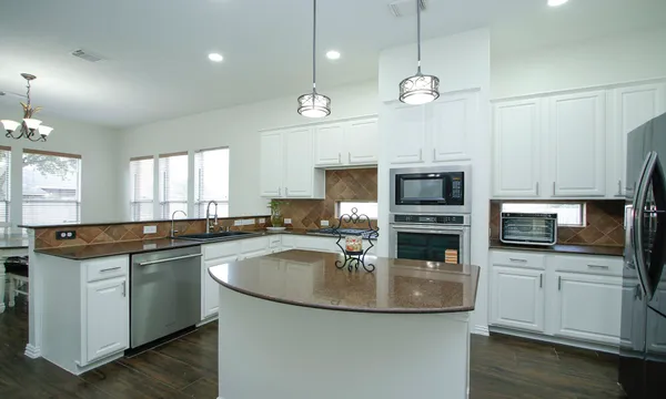 $450,000 | 10606 Steppinstone Court, Spring, TX 77379