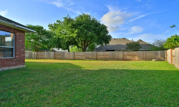 $450,000 | 10606 Steppinstone Court, Spring, TX 77379