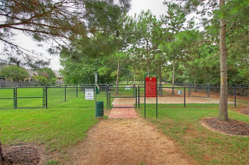10606 Steppinstone Court Spring, TX 77379 - Photo 4 of 13 2.5 acre dog park
