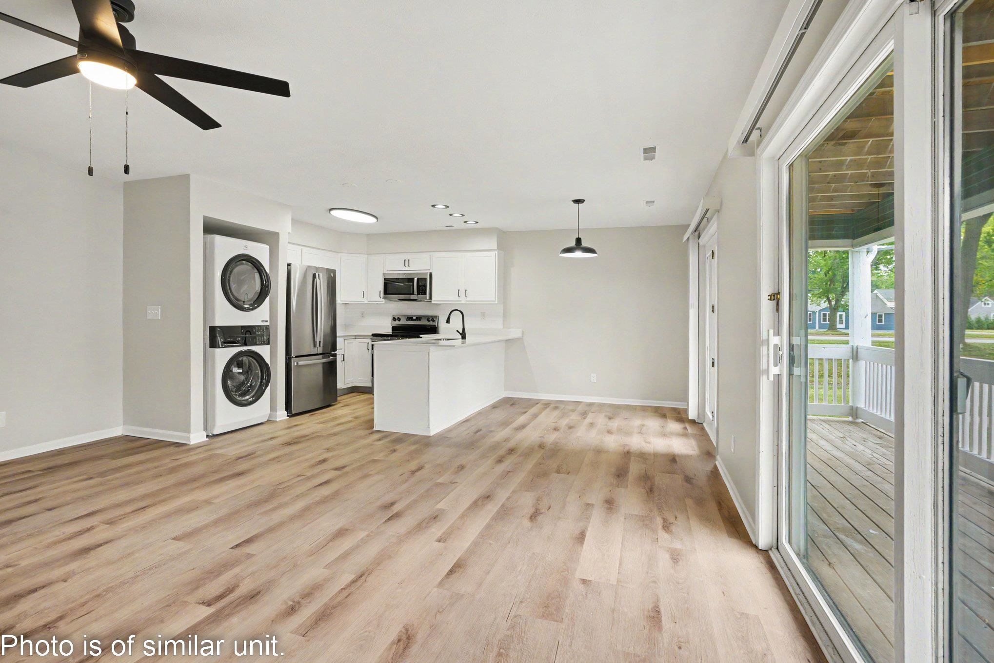 18033 B Bulla Road, Unit B South Bend, IN 46637 - Photo 5 of 19 Gallery Image 5