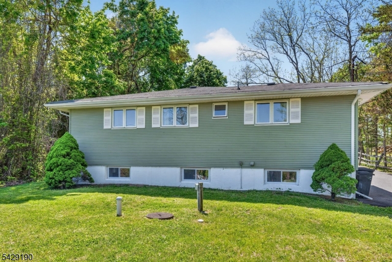 886 Old Chester Road Far Hills, NJ 07931 - Photo 31 of 32