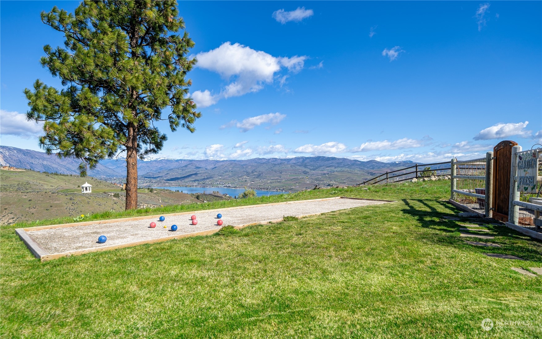 105 Dove Hollow Road Chelan, WA 98816 - Photo 37 of 40 Gallery Image 37