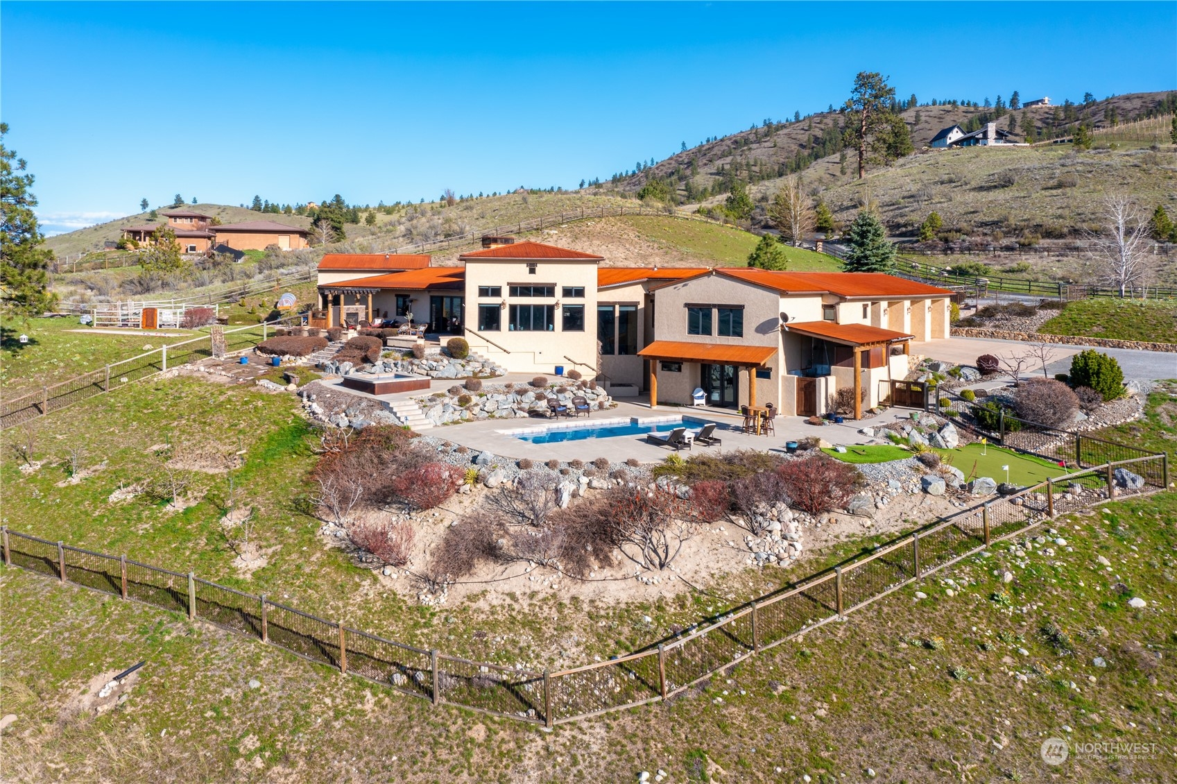 105 Dove Hollow Road Chelan, WA 98816 - Photo 4 of 40 Gallery Image 4