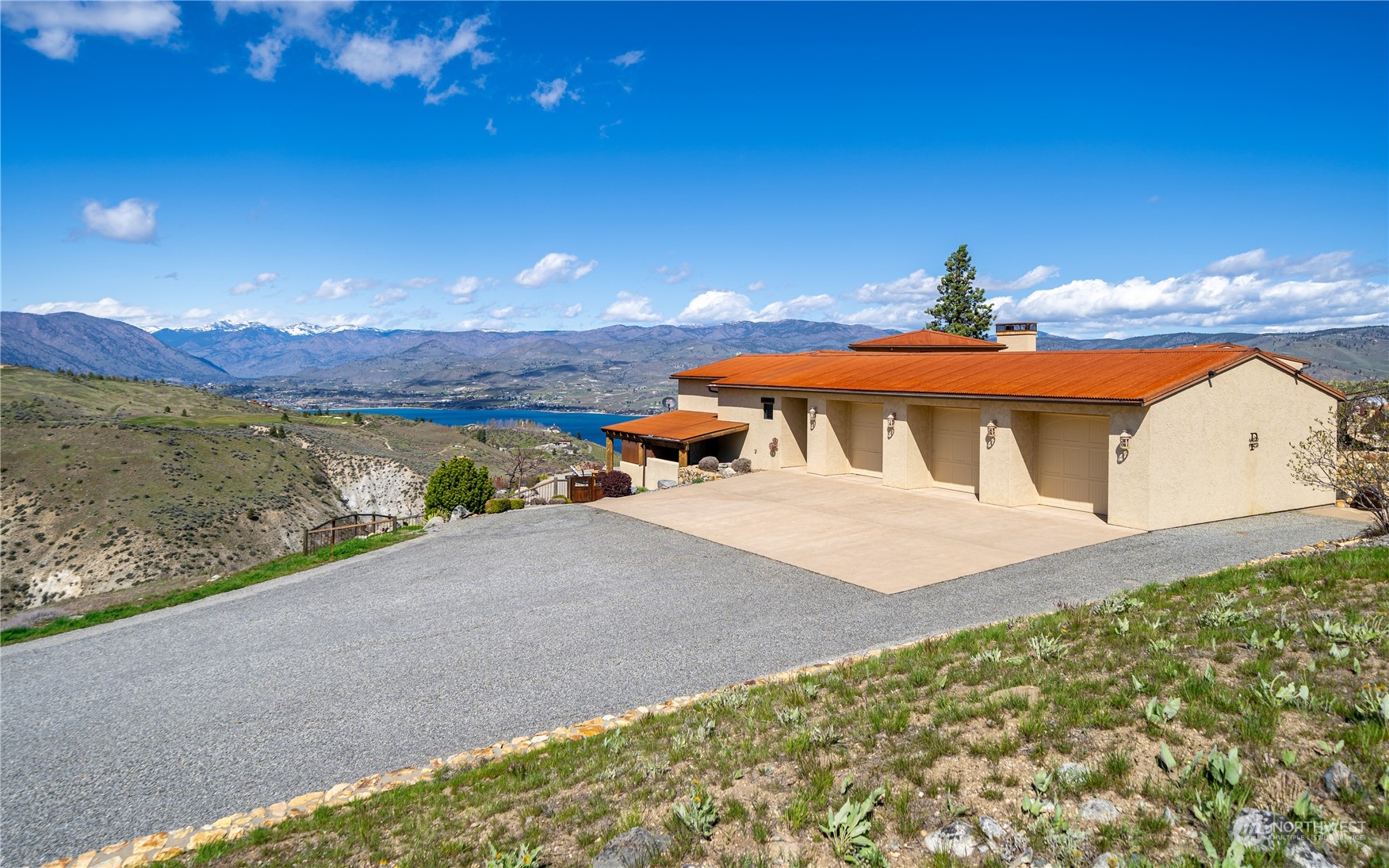 105 Dove Hollow Road Chelan, WA 98816 - Photo 7 of 40 Gallery Image 7