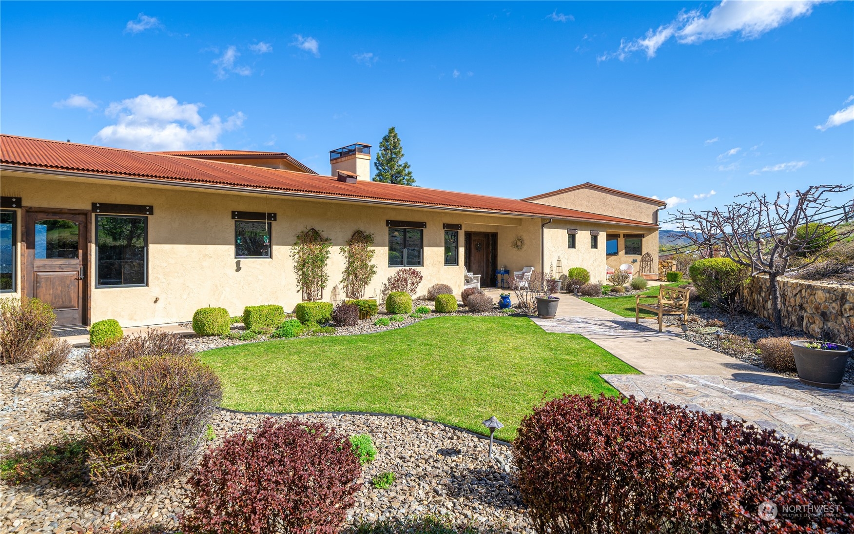105 Dove Hollow Road Chelan, WA 98816 - Photo 9 of 40 Gallery Image 9