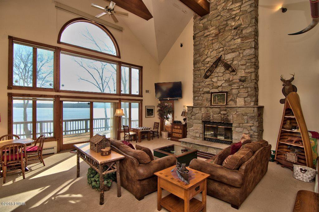 39 Boulder Point Road Lakeville, PA 18438 - Photo 4 of 44 Living Room View 1