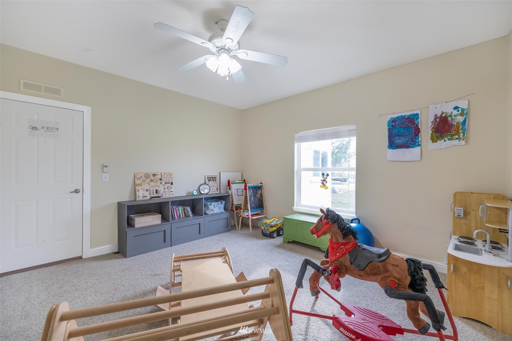 12439 Dodson Road Northwest Ephrata, WA 98823 - Photo 17 of 25 Gallery Image 17