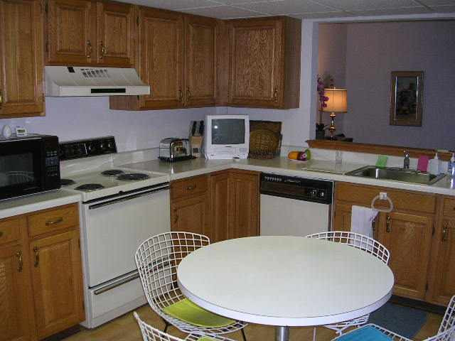 18 Heyden Road Troy, NY 12180 - Photo 4 of 8 Photo 4