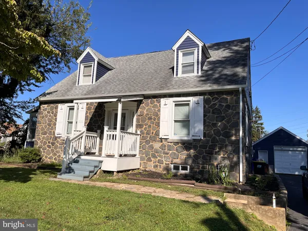 $368,500 | 805 Highland Avenue, Wilmington, DE 19808