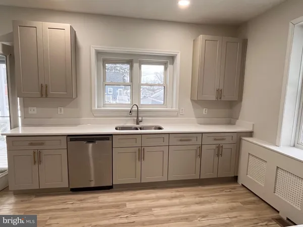 $368,500 | 805 Highland Avenue, Wilmington, DE 19808