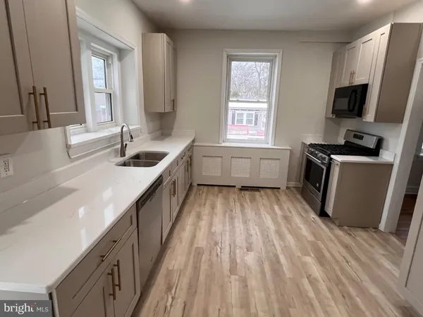 $368,500 | 805 Highland Avenue, Wilmington, DE 19808