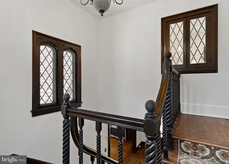 $1,200,000 | 1952 Canterbury Road, Abington, PA 19001
