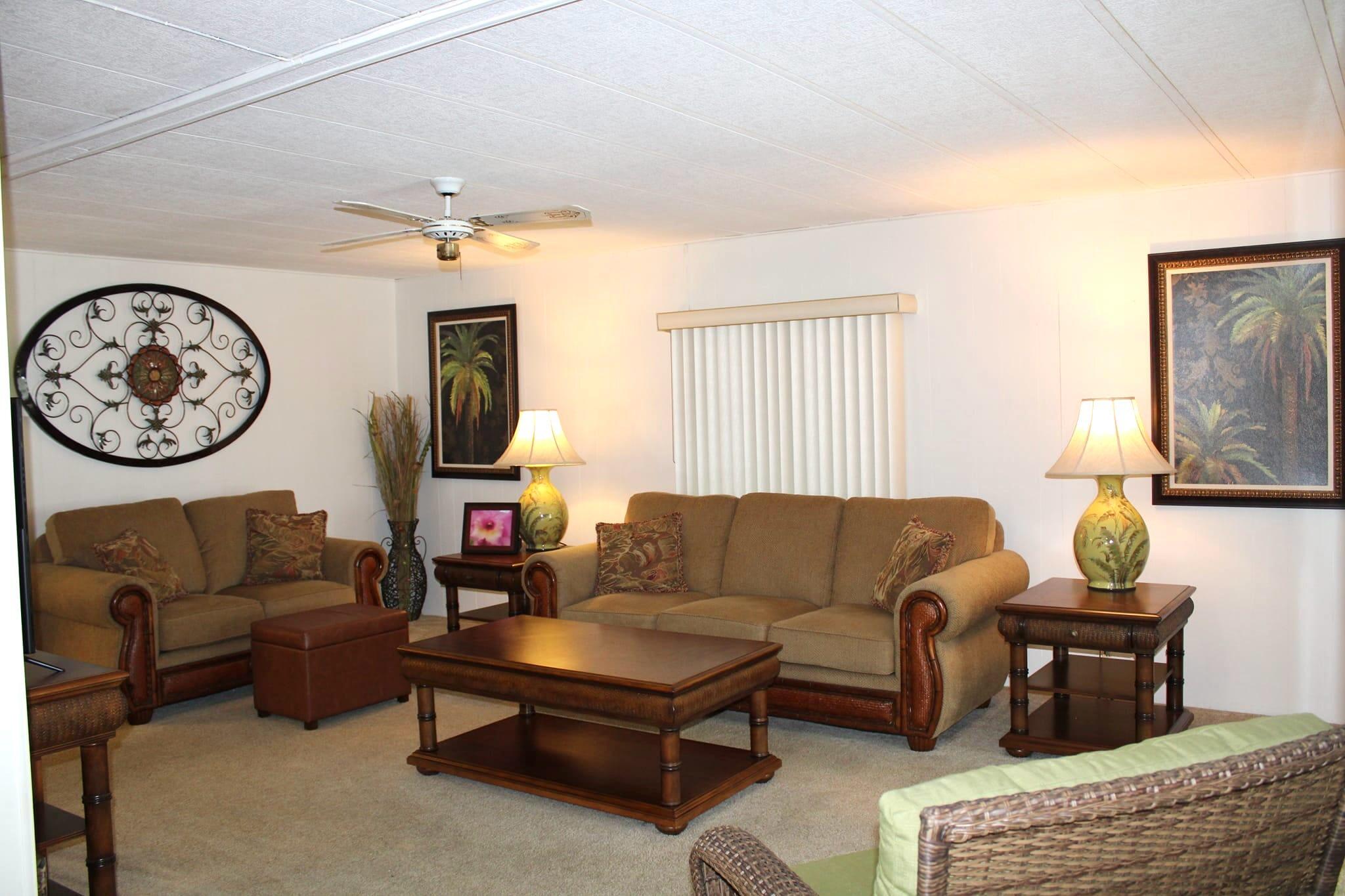 164 Camino Del Rio Port St. Lucie, FL 34952 - Photo 5 of 26 Living Room