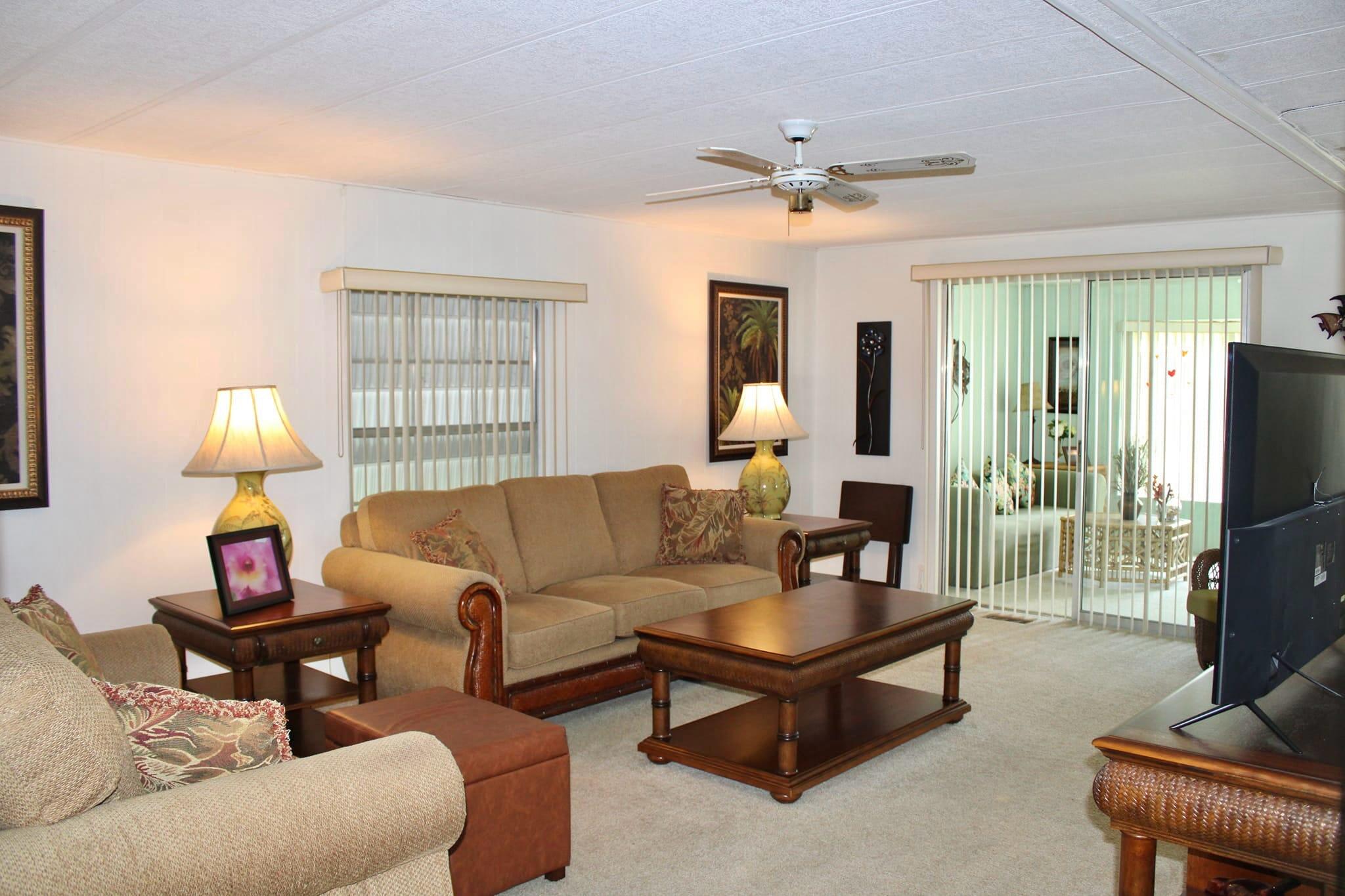 164 Camino Del Rio Port St. Lucie, FL 34952 - Photo 6 of 26 Living rm 2