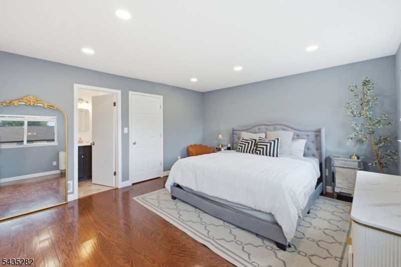 31 Chelsea Way Bridgewater, NJ 08807 - Photo 12 of 20