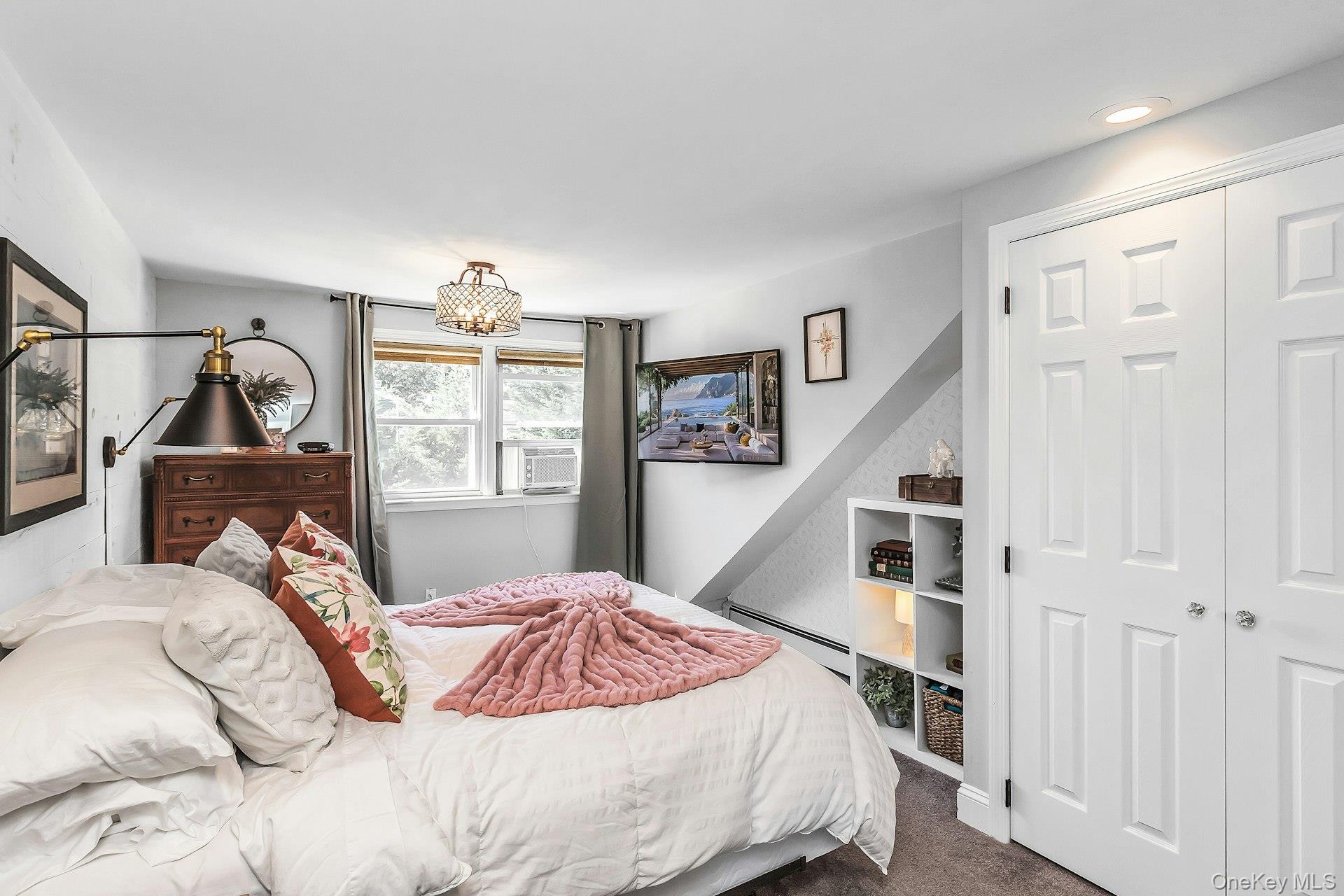 1910 Frederick Avenue Merrick, NY 11566 - Photo 17 of 28 Gallery Image 17