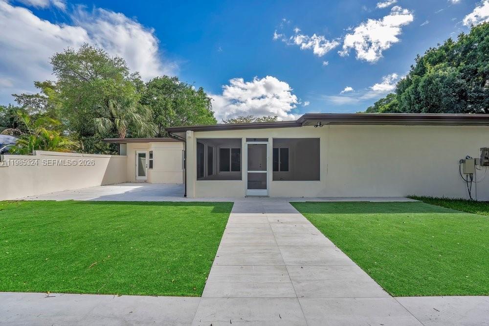 4053 Southwest 8th Street Plantation, FL 33317 - Photo 25 of 39