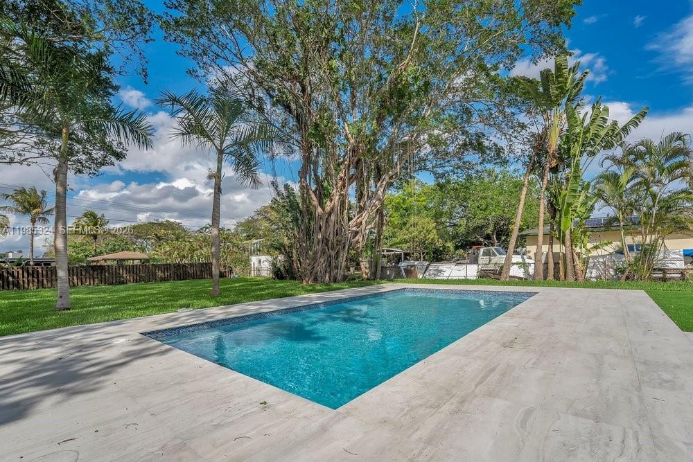 4053 Southwest 8th Street Plantation, FL 33317 - Photo 28 of 39