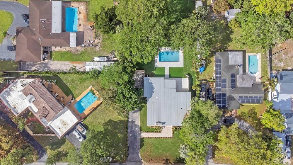 4053 Southwest 8th Street Plantation, FL 33317 - Photo 35 of 39