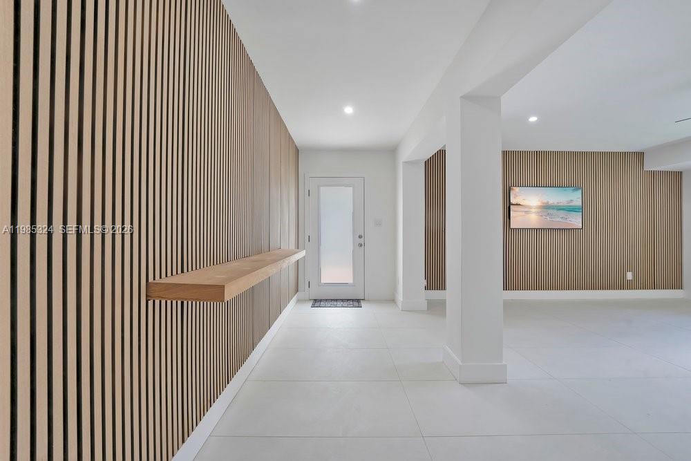 4053 Southwest 8th Street Plantation, FL 33317 - Photo 4 of 39