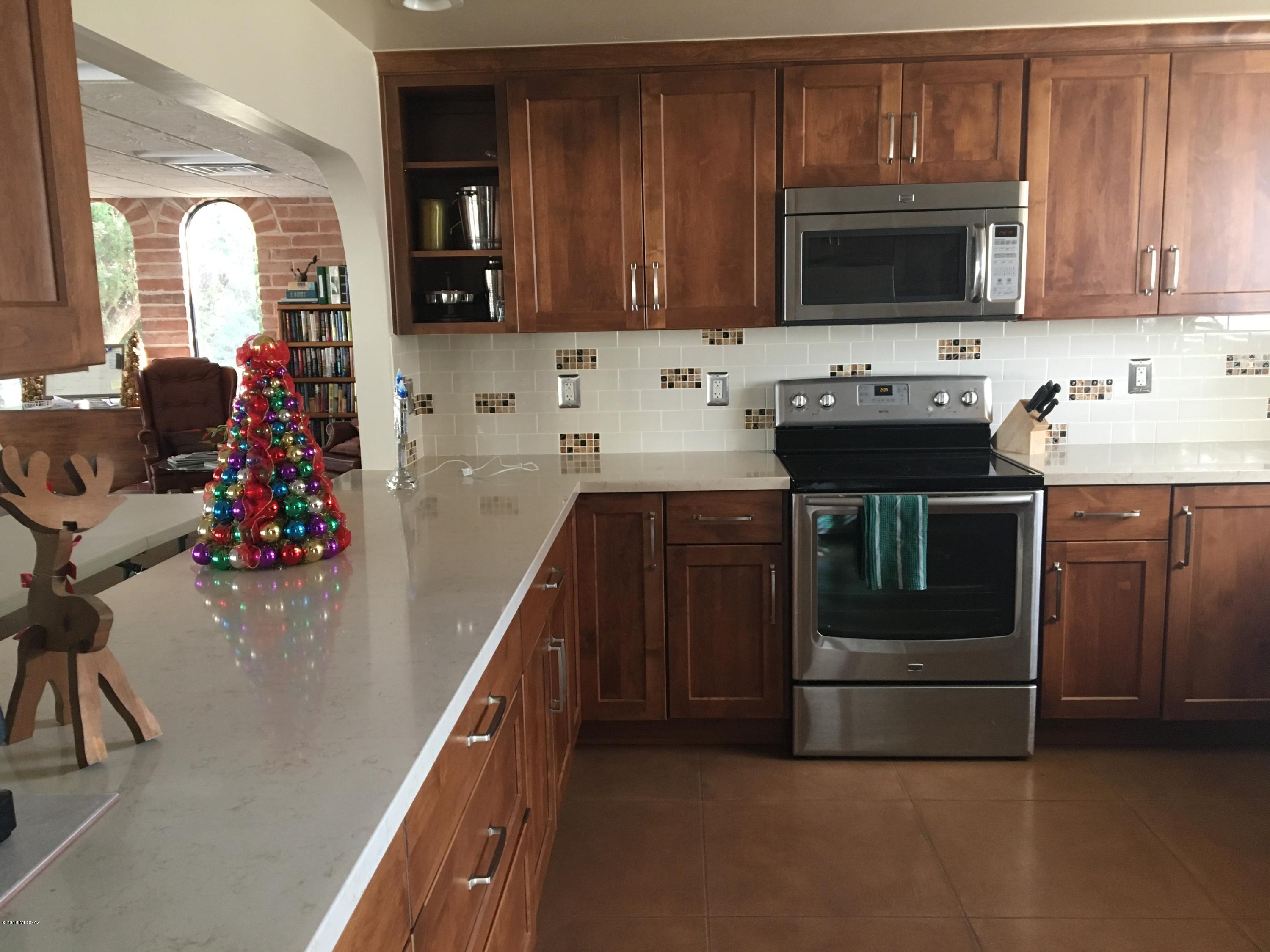 716 West Roller Coaster Road Tucson, AZ 85704 - Photo 45 of 49 Gallery Image 45