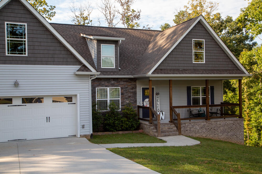 607 Hickory Ridge Trail Ringgold, GA 30736 - Photo 3 of 47 607 Hickory Ridge Trl-2