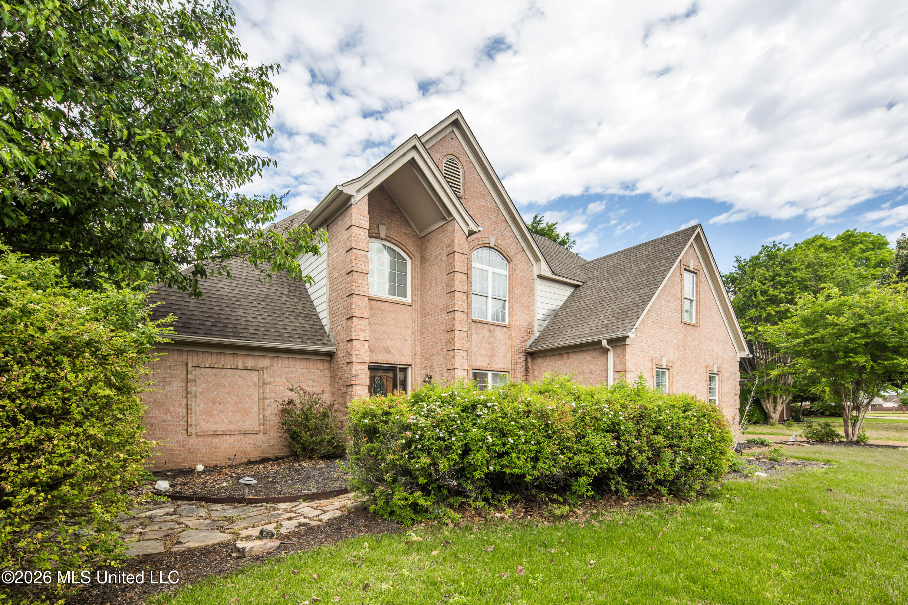 003-9369 Joe Lyon Blvd-MLS Version
