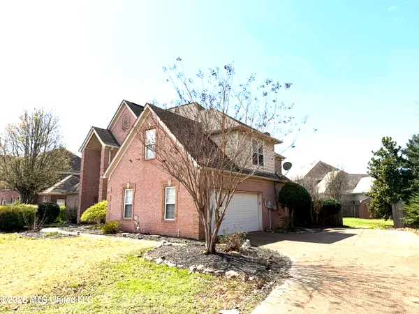 $365,000 | 9369 Joe Lyon Boulevard, Olive Branch, MS 38654