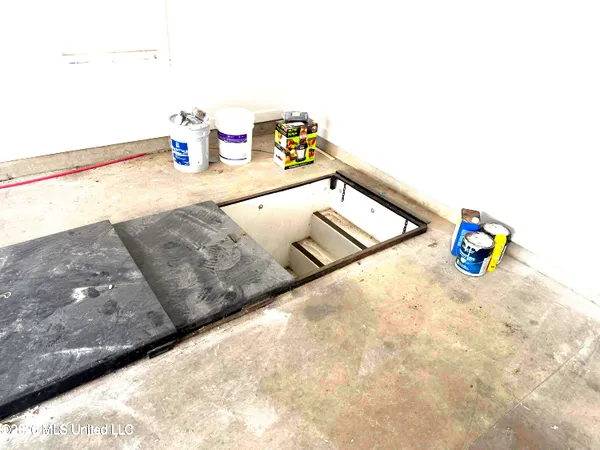 $365,000 | 9369 Joe Lyon Boulevard, Olive Branch, MS 38654