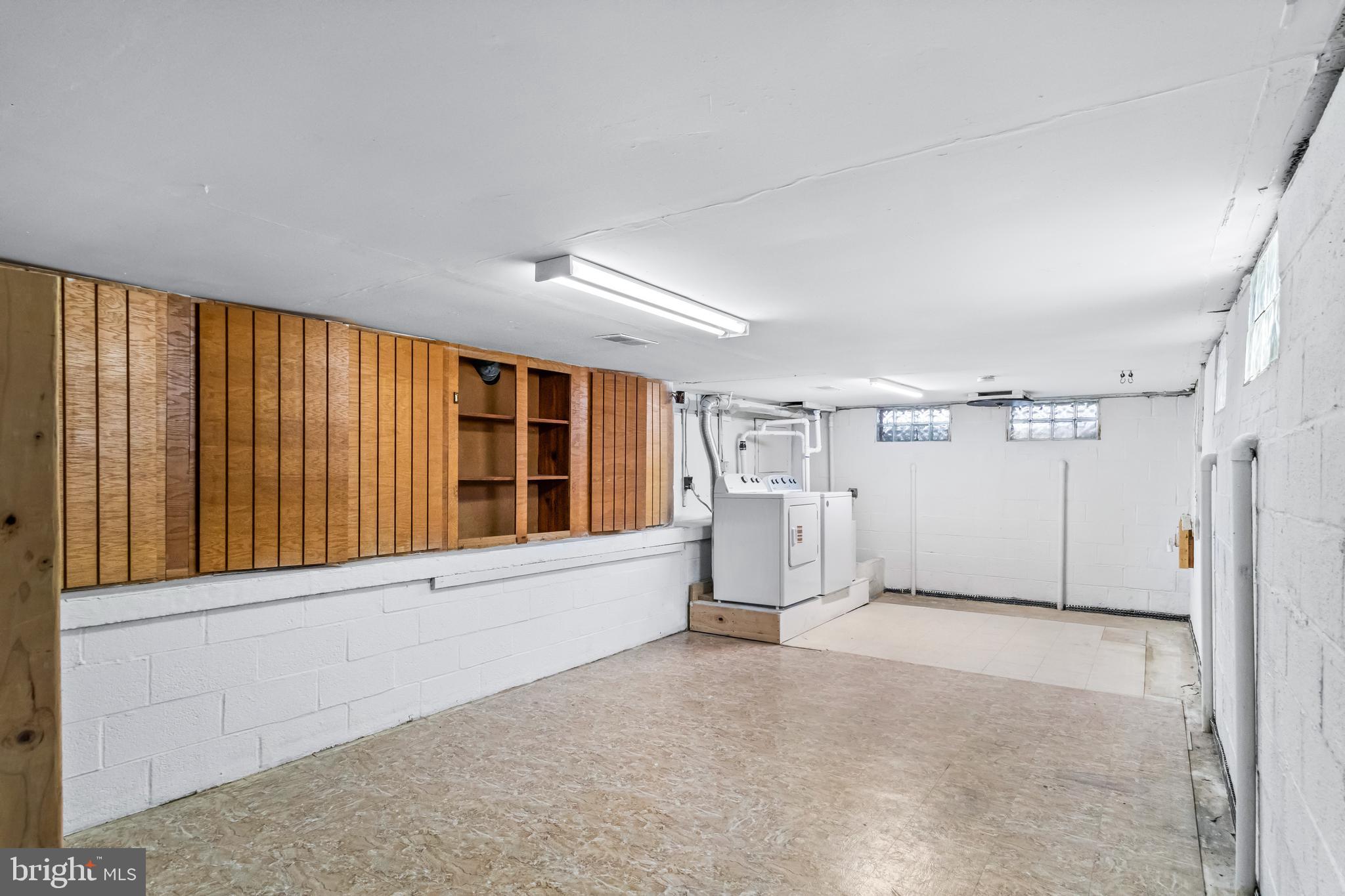 1000 8th Street Laurel, MD 20707 - Photo 17 of 45 a view of an empty room with a window