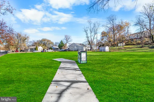 a view of outdoor space