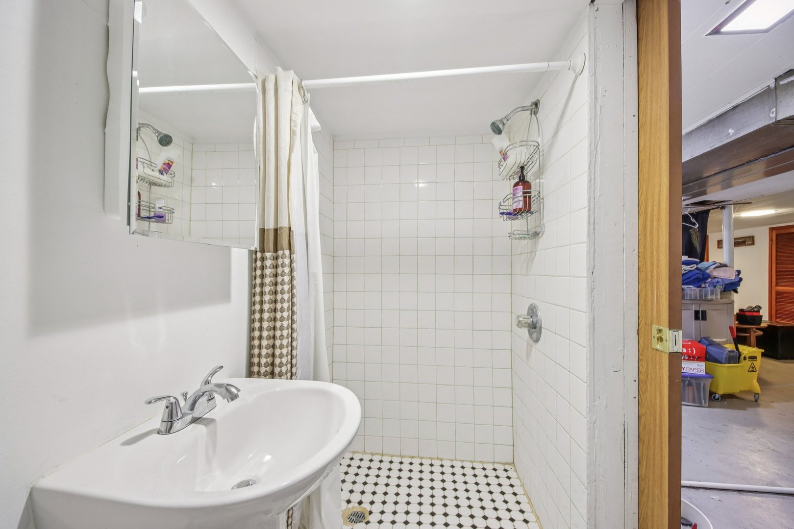 4604 Maple Avenue Forest View, IL 60402 - Photo 18 of 35 a bathroom with a sink a toilet and shower