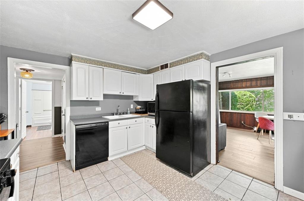 259 Evans City Road Butler, PA 16001 - Photo 10 of 33 Gallery Image 10