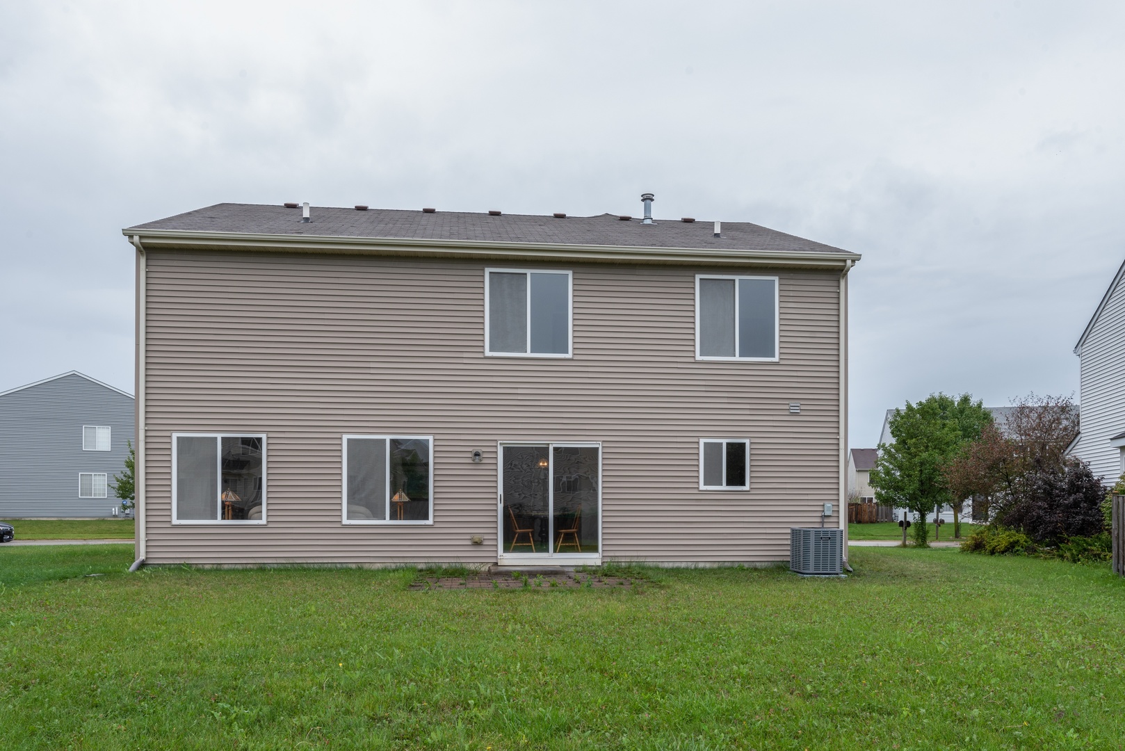 1143 Port Royal Road Pingree Grove, IL 60140 - Photo 13 of 13 a view of a backyard of the house