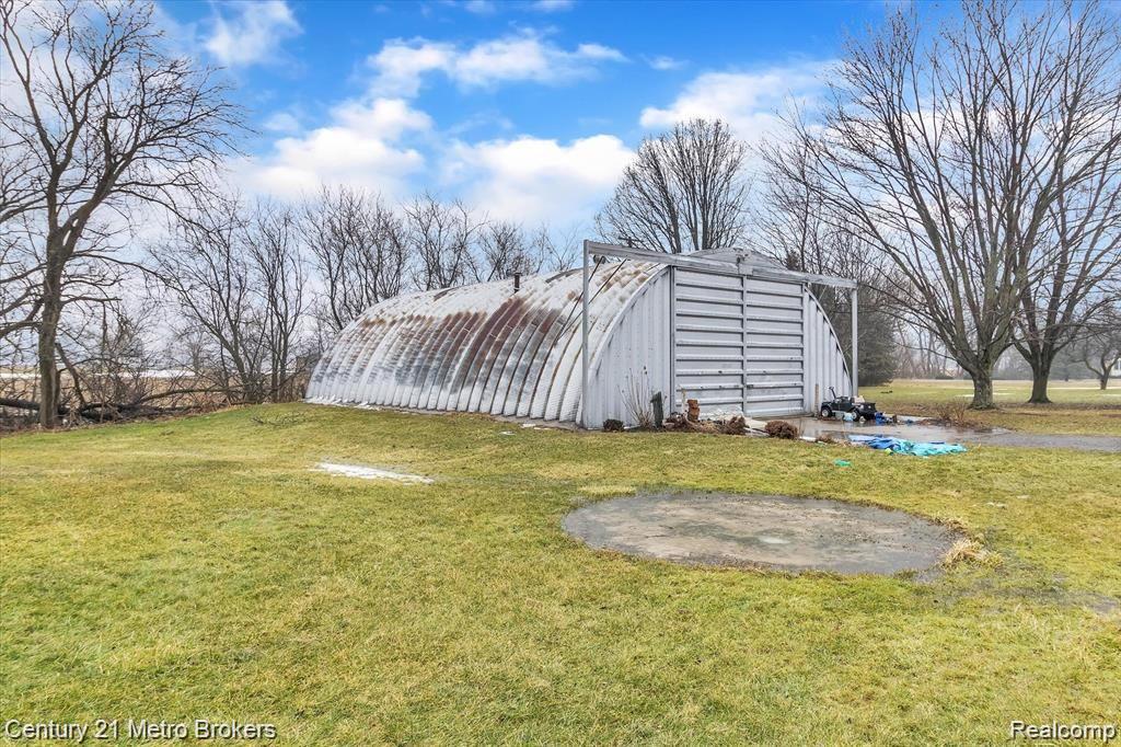 11153 West Stanley Road Flushing, MI 48433 - Photo 41 of 43