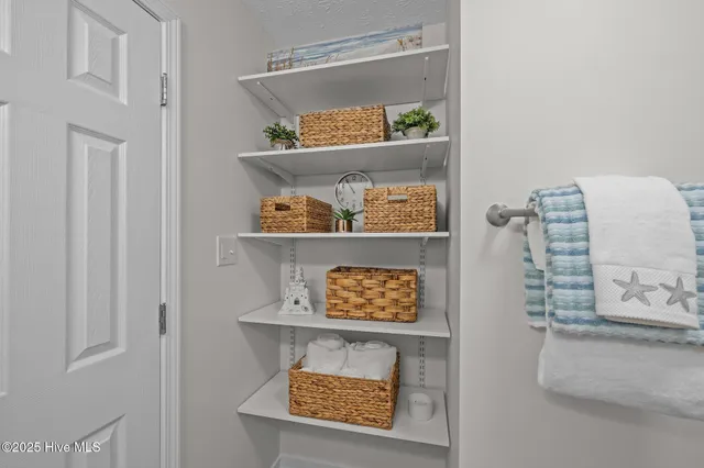 $314,900 | 9100 Reed Drive, Unit 3107, Emerald Isle, NC 28594