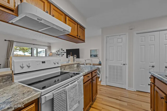 $314,900 | 9100 Reed Drive, Unit 3107, Emerald Isle, NC 28594