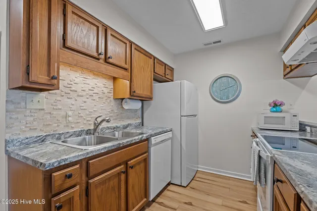 $314,900 | 9100 Reed Drive, Unit 3107, Emerald Isle, NC 28594