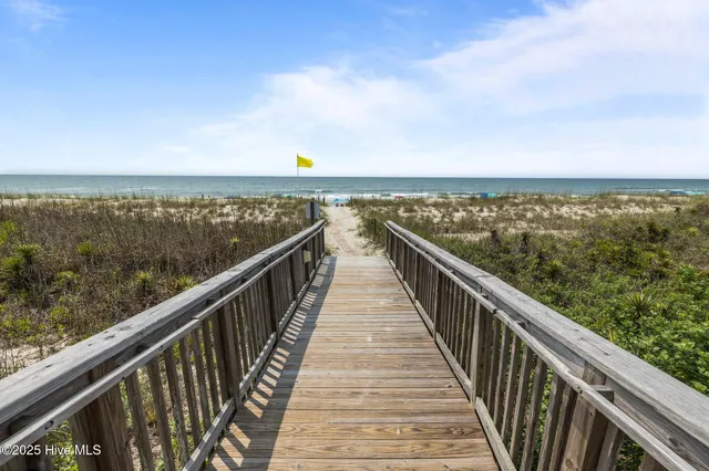 $314,900 | 9100 Reed Drive, Unit 3107, Emerald Isle, NC 28594
