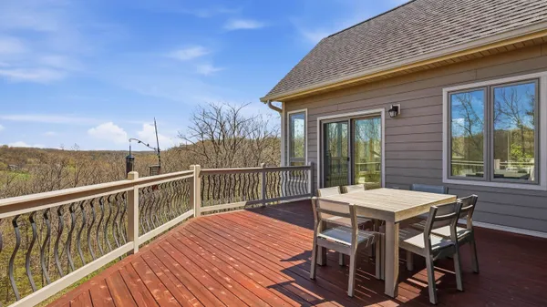$1,100,000 | 4 Linden Trail, Galena, IL 61036