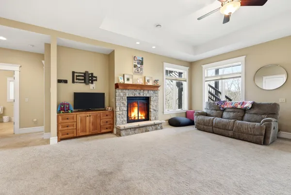 $1,100,000 | 4 Linden Trail, Galena, IL 61036