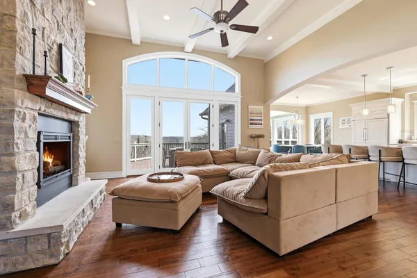 $1,100,000 | 4 Linden Trail, Galena, IL 61036