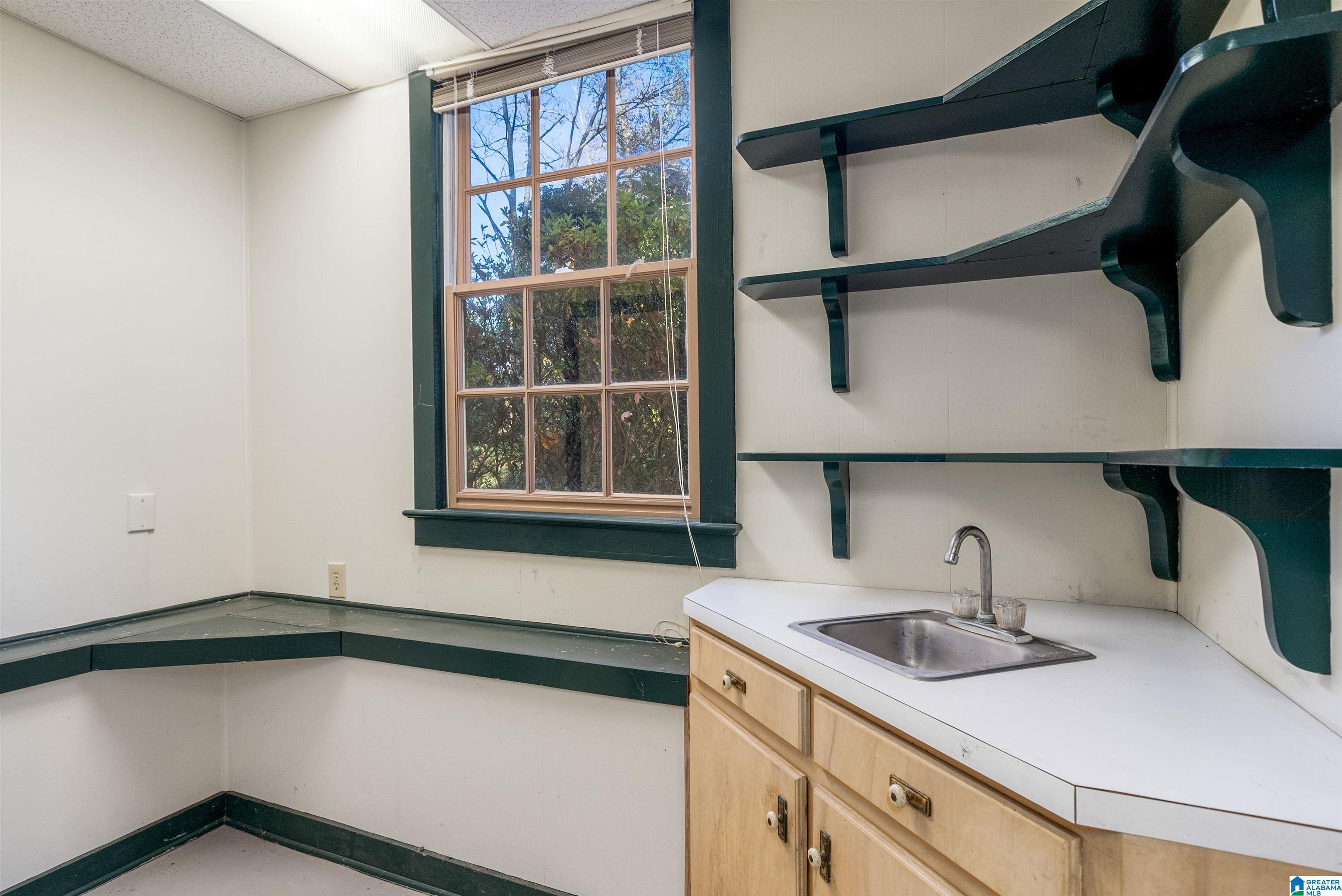 3116 Guilford Road Birmingham, AL 35223 - Photo 48 of 52