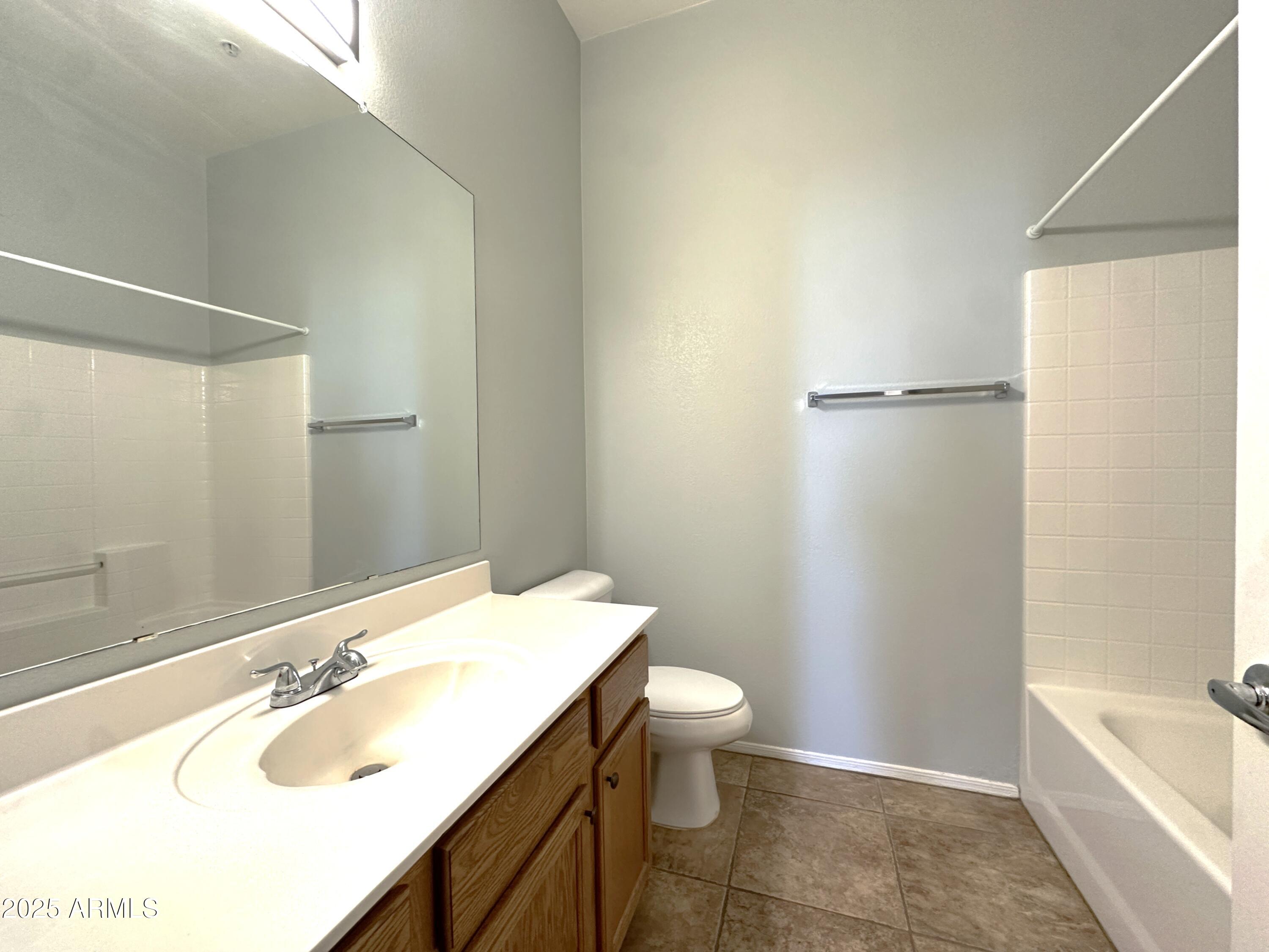 2401 East Rio Salado Parkway, Unit 1015 Tempe, AZ 85288 - Photo 16 of 33 IMG_4653