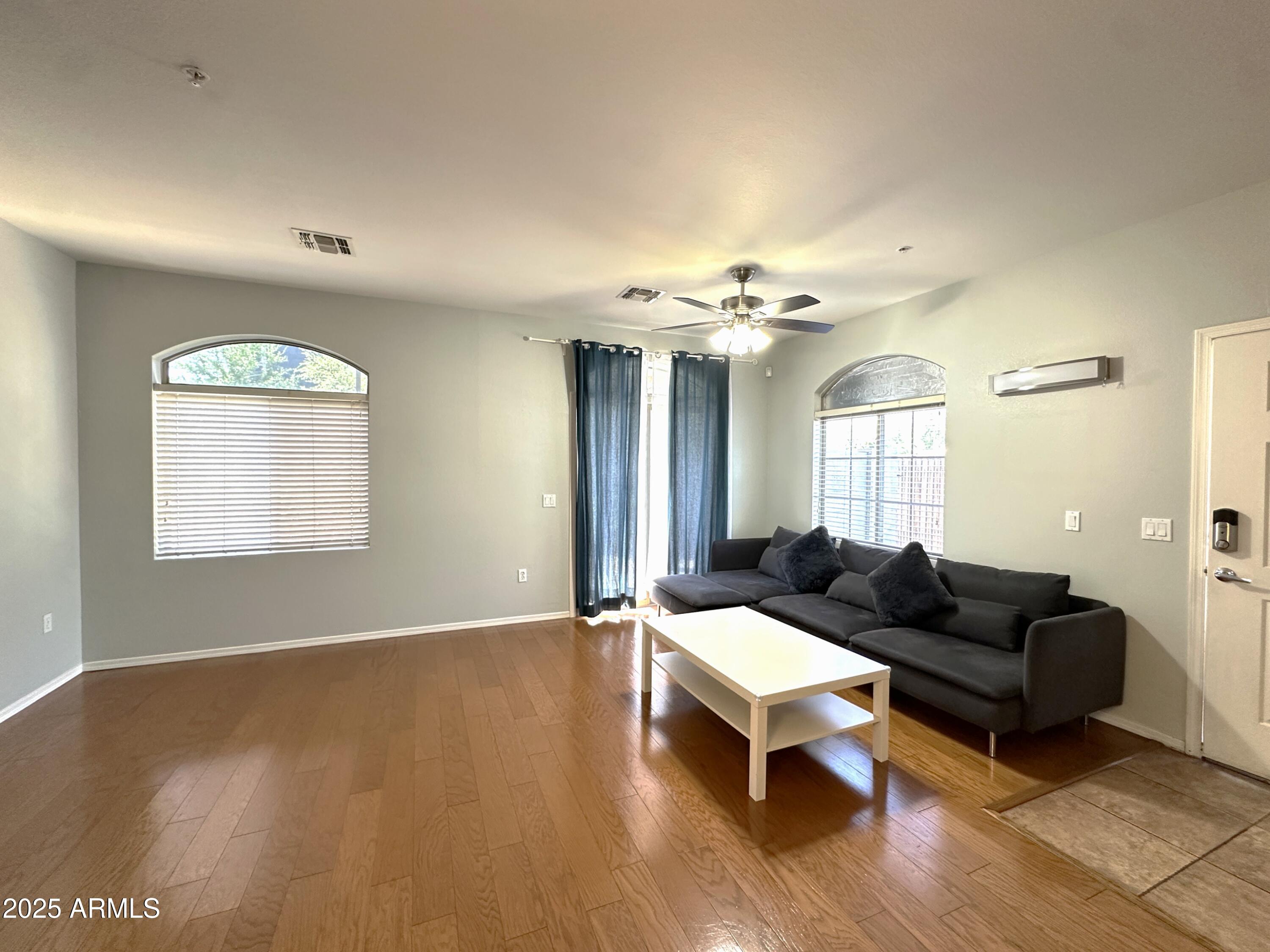 2401 East Rio Salado Parkway, Unit 1015 Tempe, AZ 85288 - Photo 4 of 33 IMG_4636